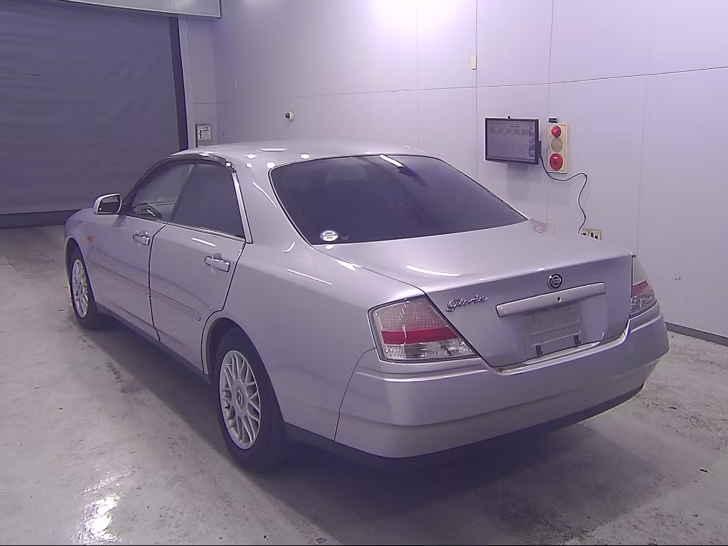 NISSAN GLORIA