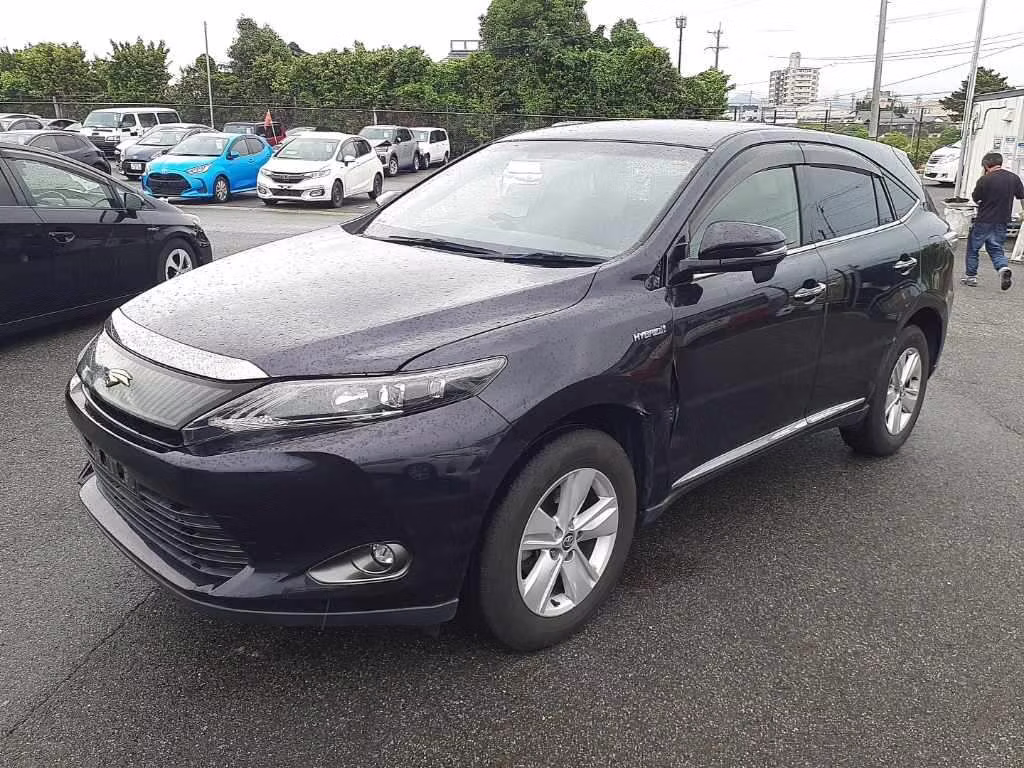 TOYOTA HARRIER