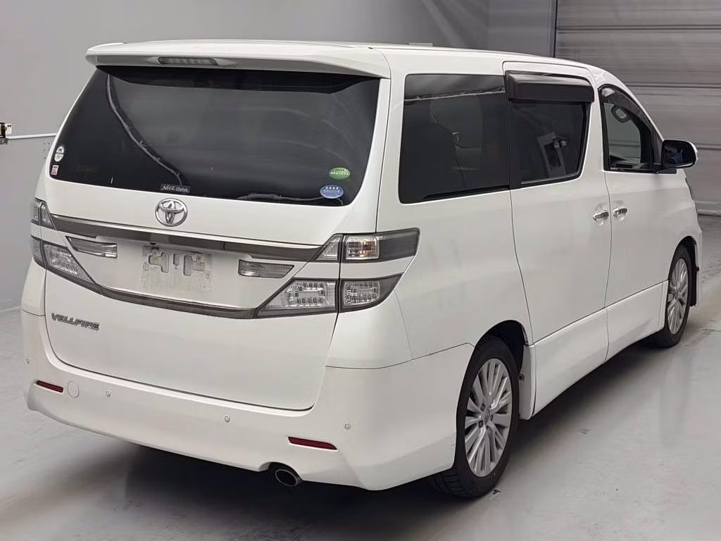 TOYOTA VELLFIRE