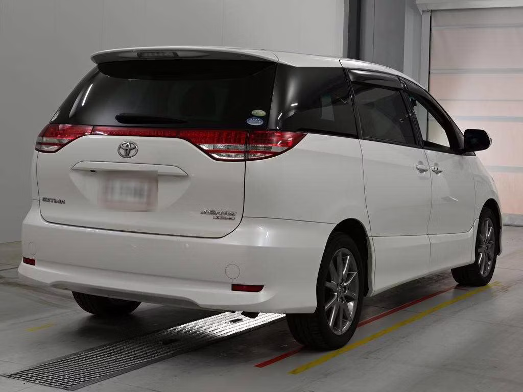 TOYOTA ESTIMA