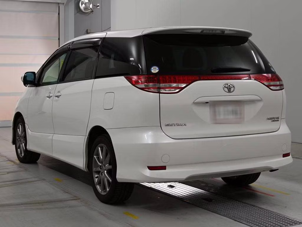 TOYOTA ESTIMA