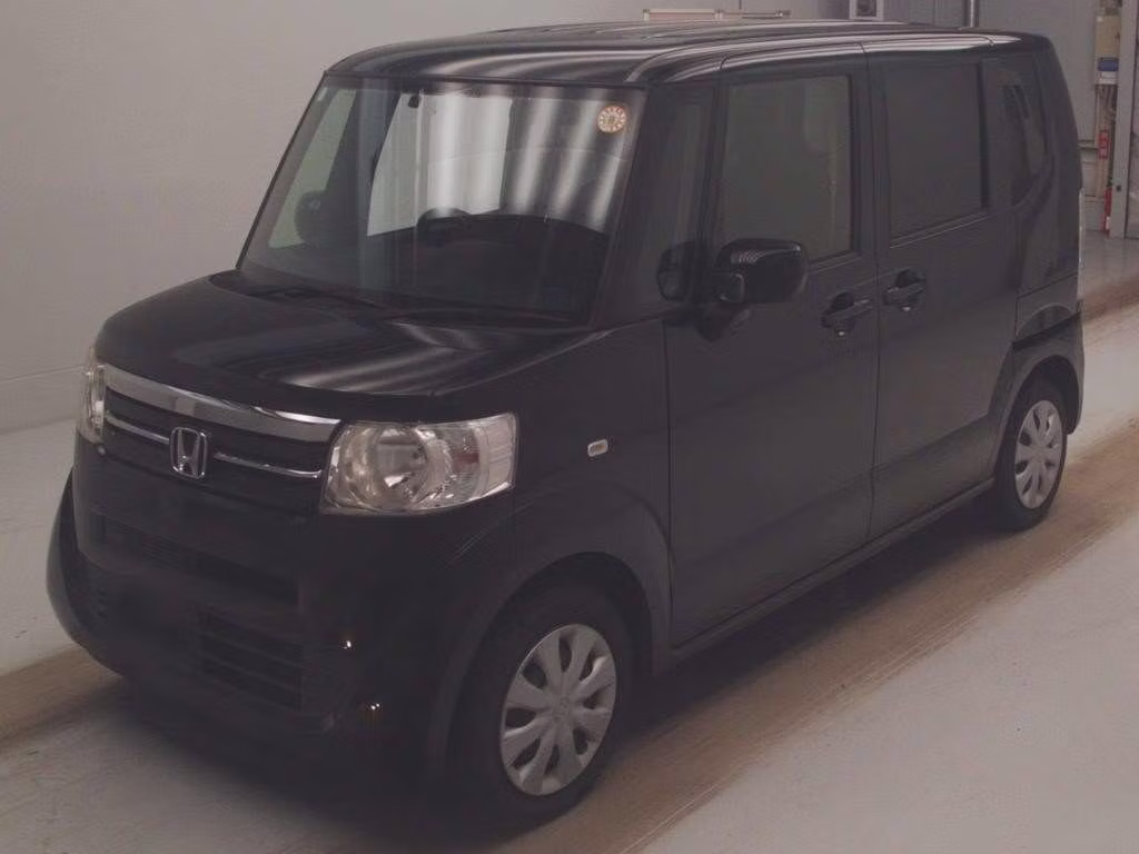 HONDA N-BOX