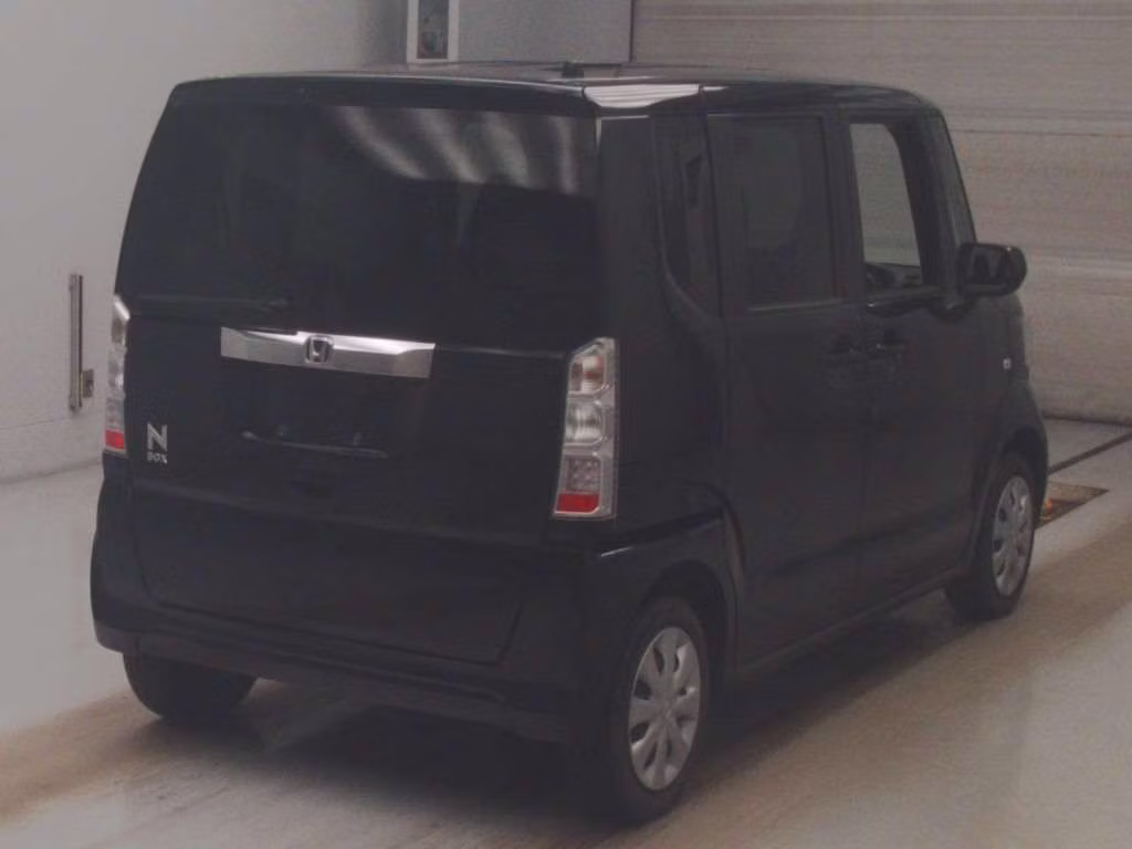 HONDA N-BOX
