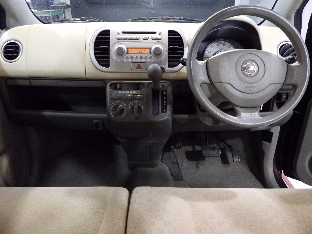 NISSAN MOCO