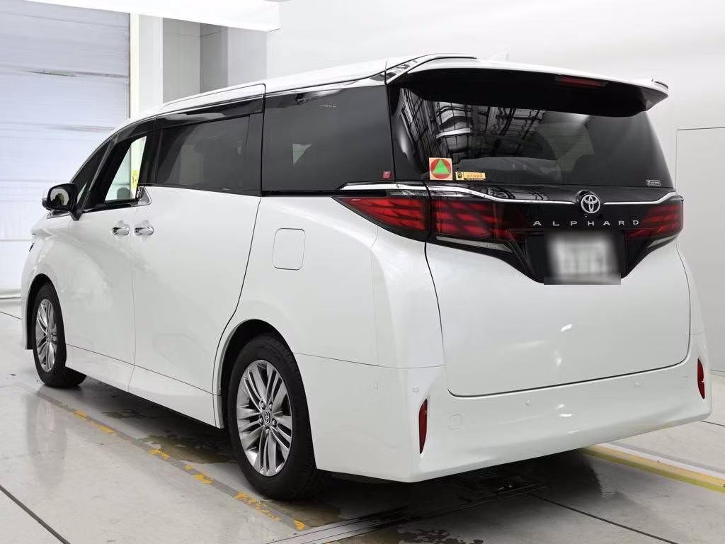 TOYOTA ALPHARD