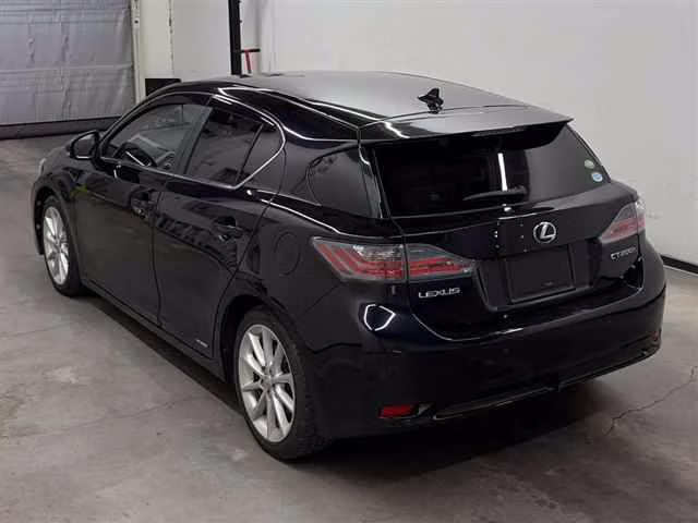LEXUS CT200H