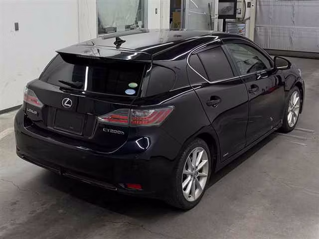 LEXUS CT200H
