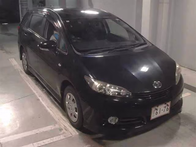 TOYOTA WISH