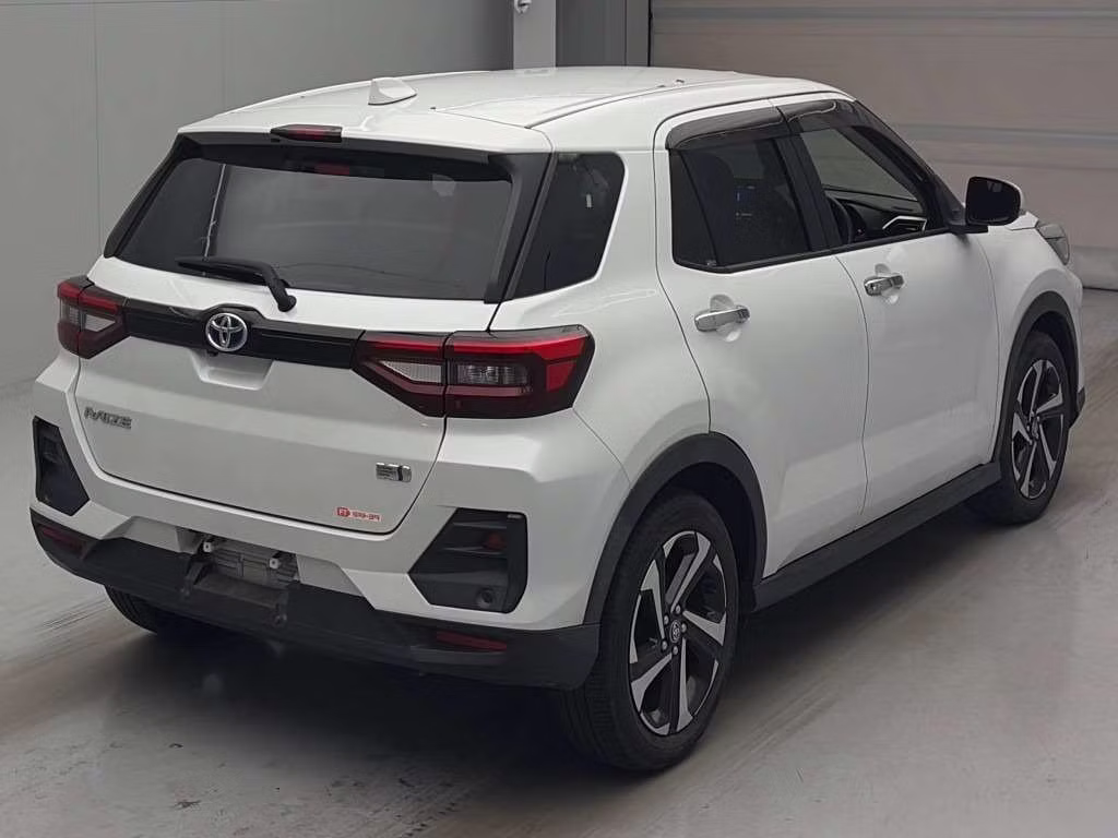 TOYOTA RAIZE