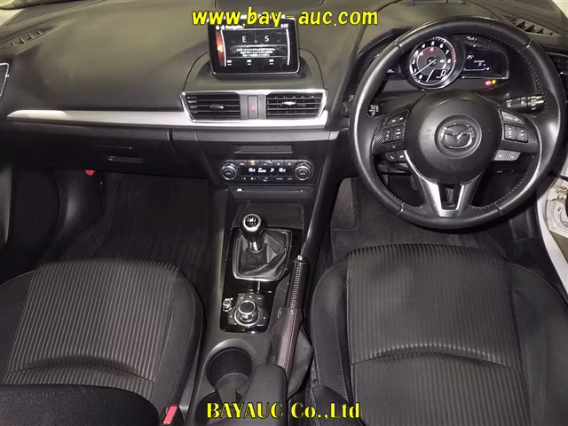 MAZDA AXELA