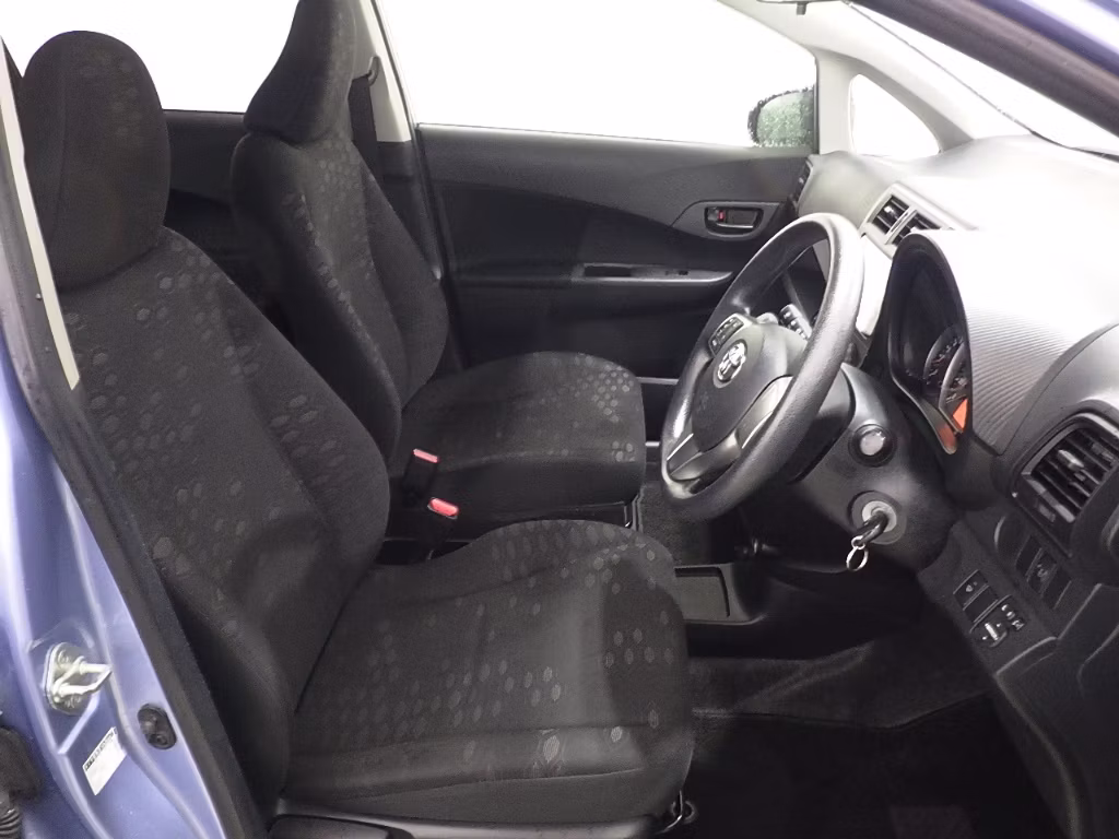 TOYOTA RACTIS