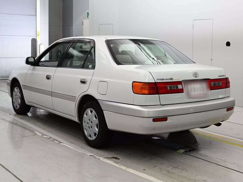 TOYOTA CORONA PREMIO