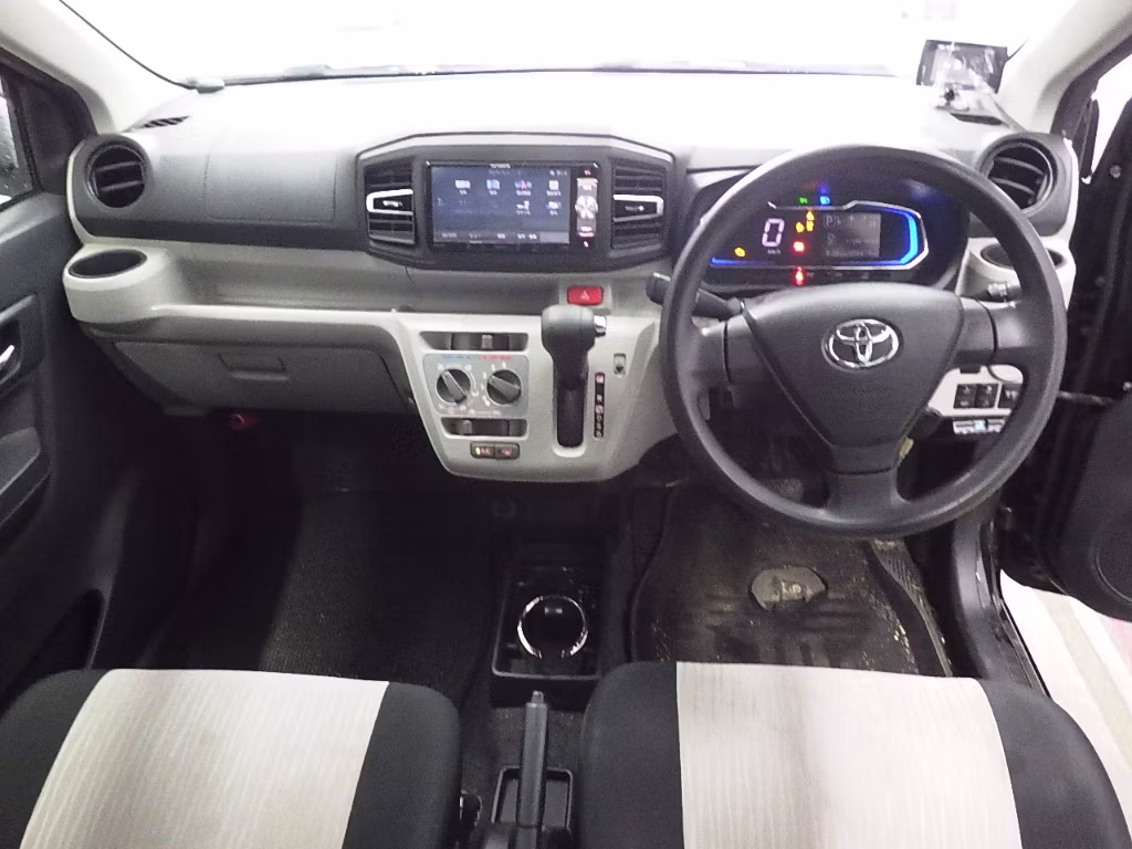 TOYOTA PIXIS EPOCH