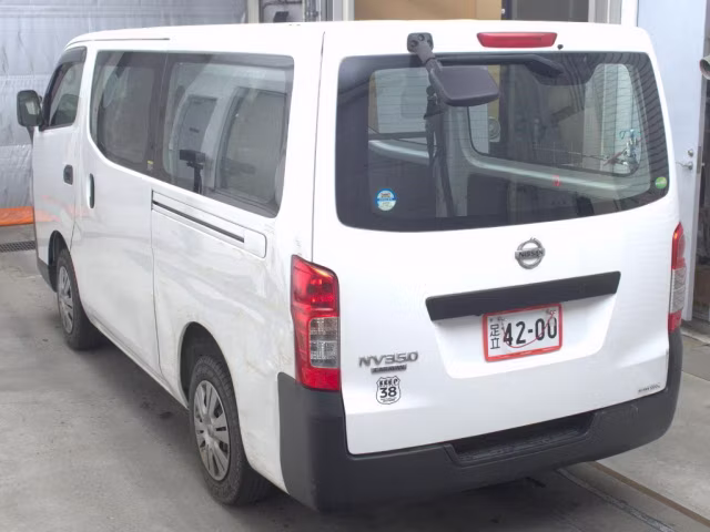 NISSAN NV350 CARAVAN