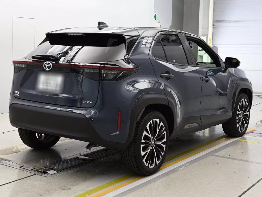 TOYOTA YARIS CROSS