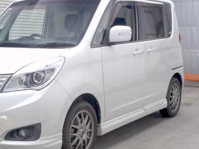 MITSUBISHI DELICA D:2