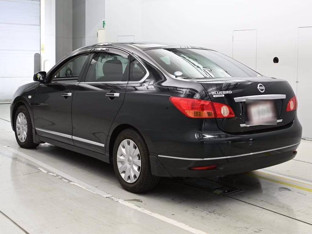 NISSAN BLUEBIRD SYLPHY