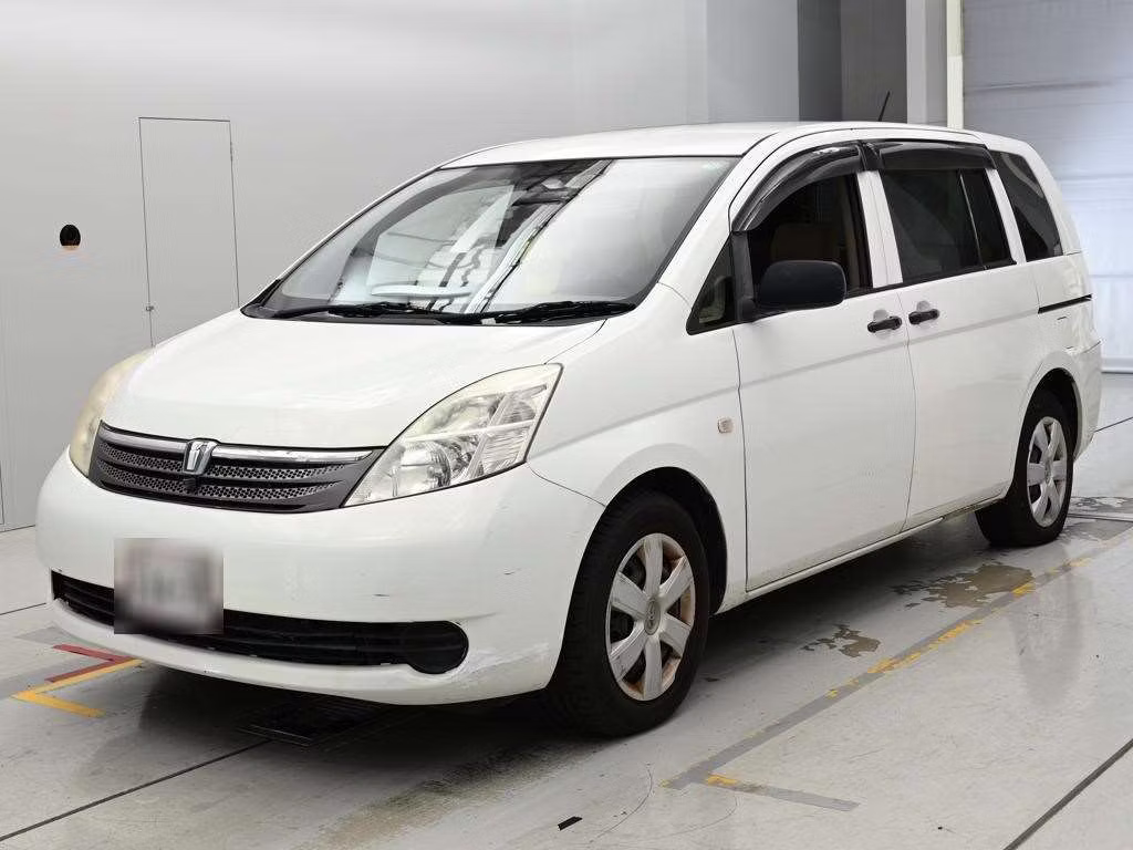 TOYOTA ISIS