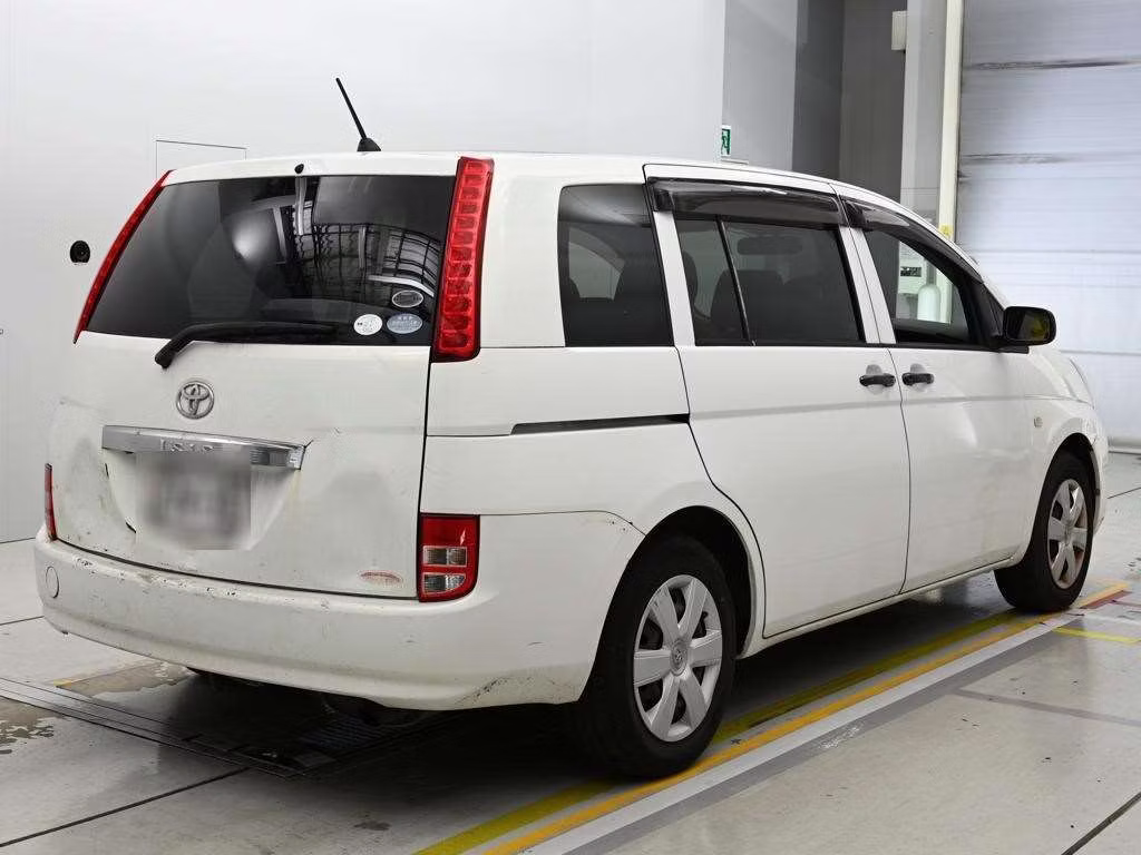 TOYOTA ISIS