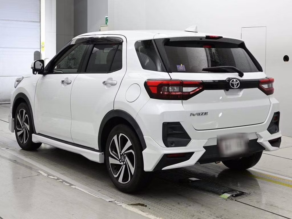 TOYOTA RAIZE