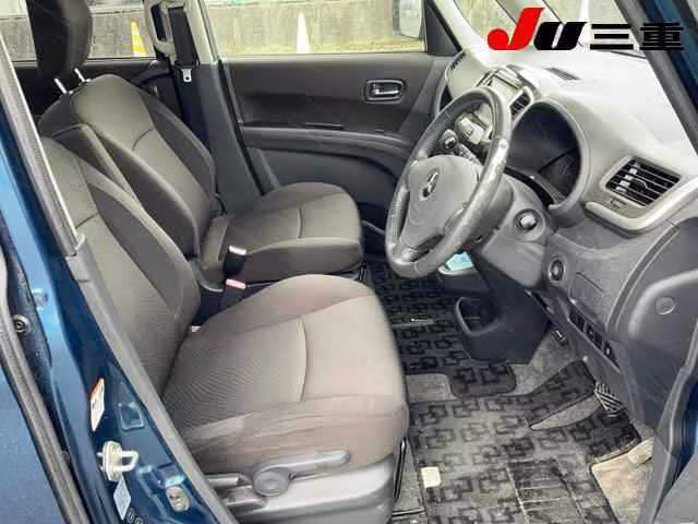 MITSUBISHI DELICA D:2