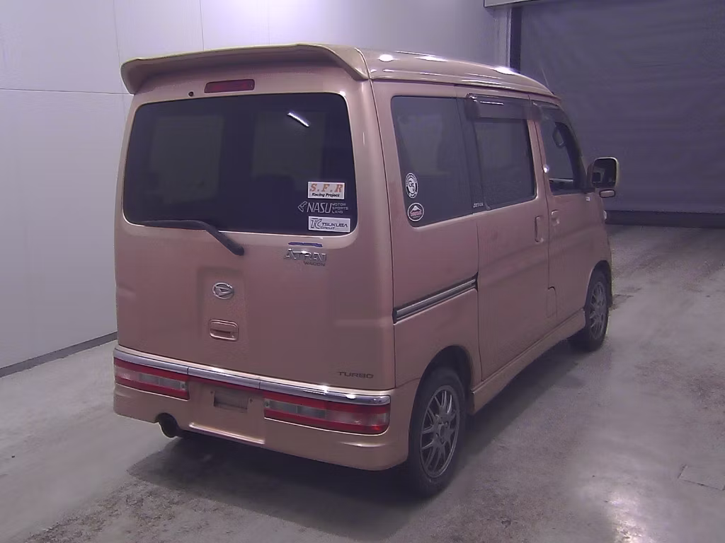 DAIHATSU ATRAI