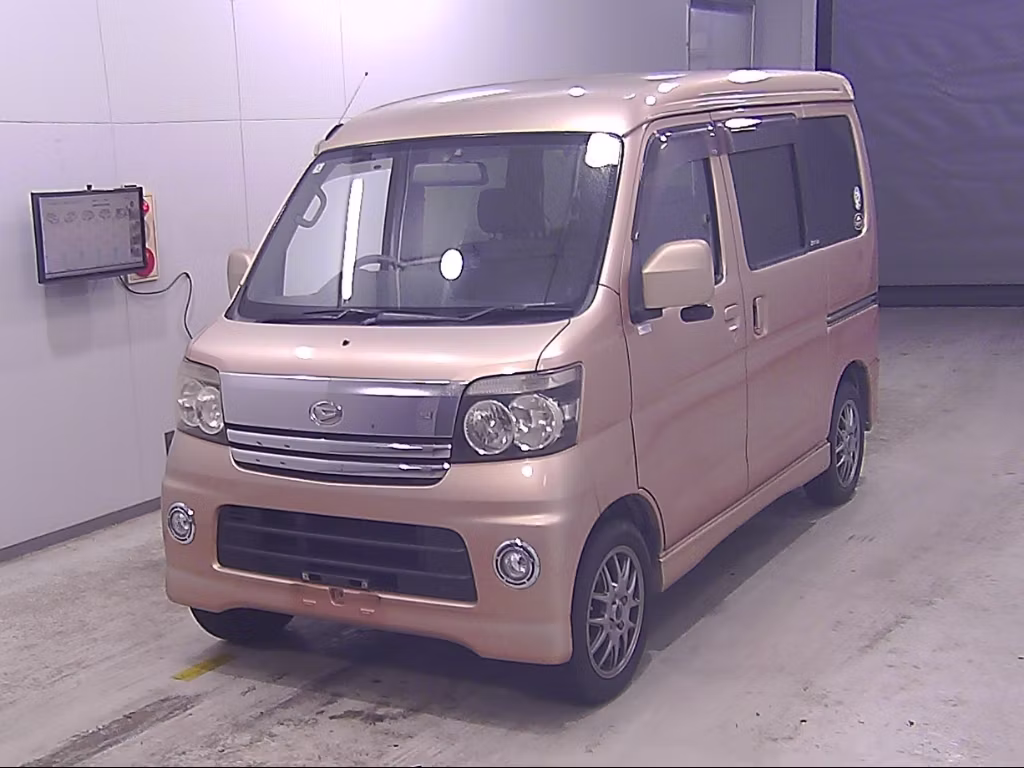 DAIHATSU ATRAI