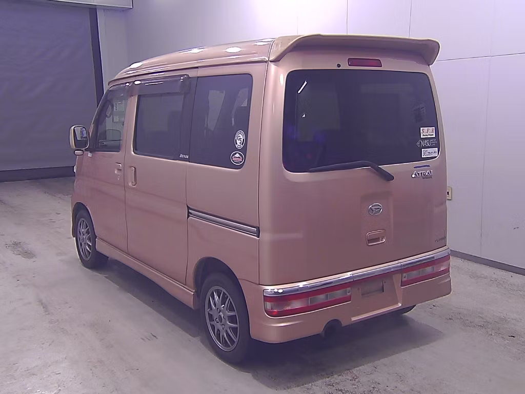 DAIHATSU ATRAI
