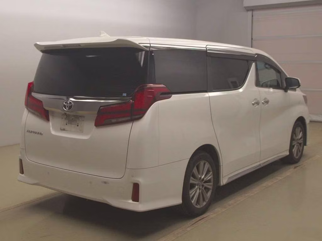 TOYOTA ALPHARD
