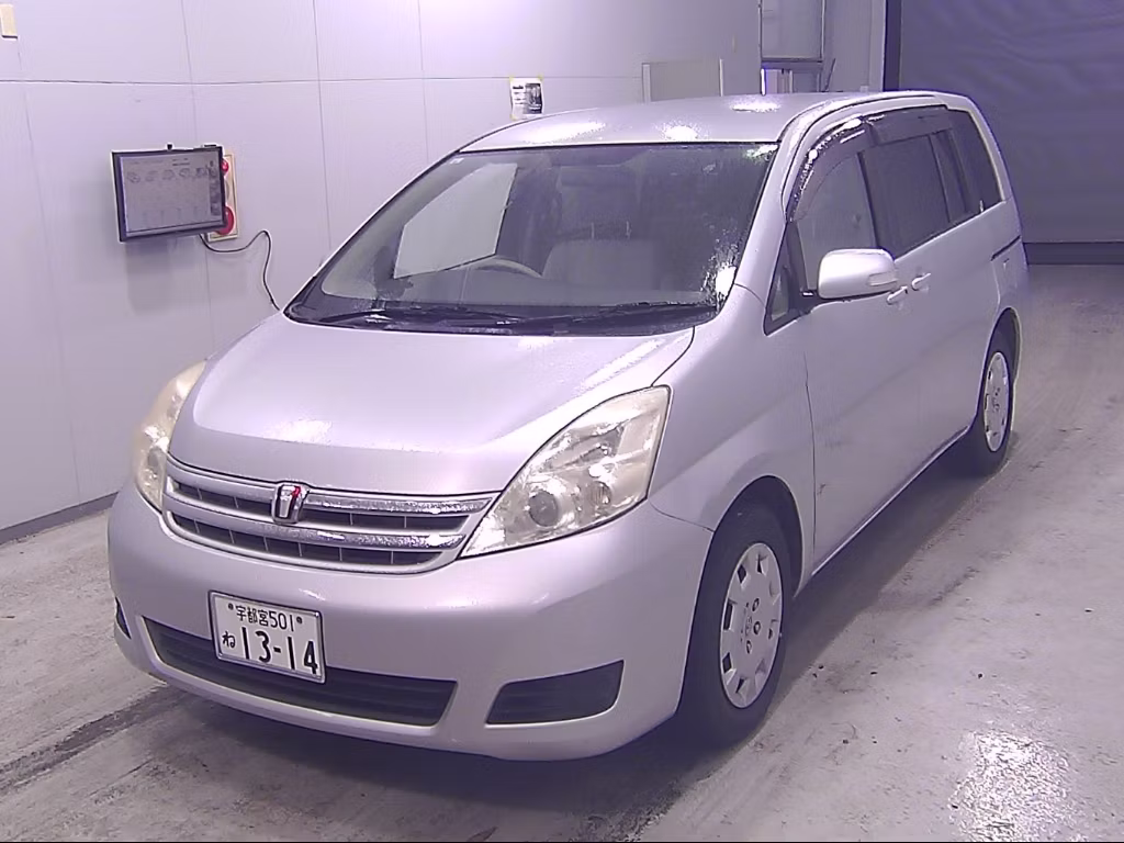 TOYOTA ISIS