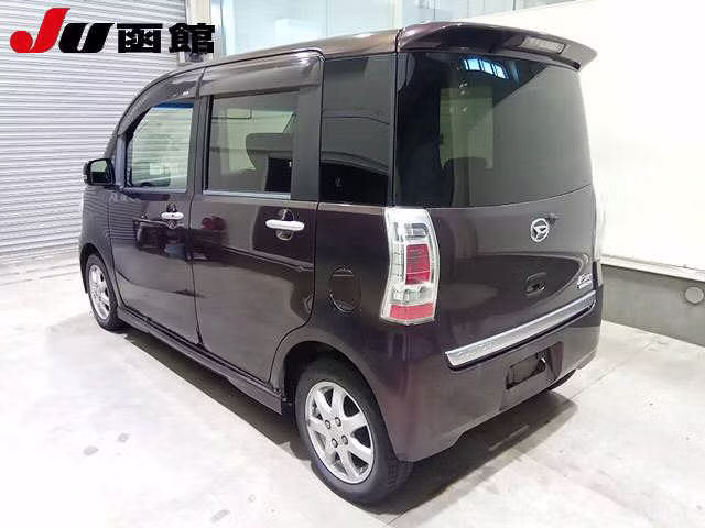 DAIHATSU TANTO EXE