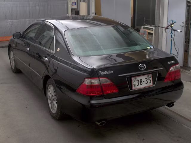 TOYOTA CROWN