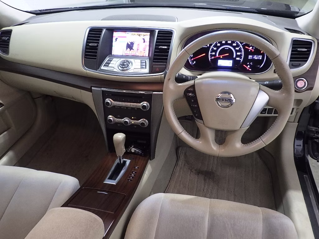 NISSAN TEANA