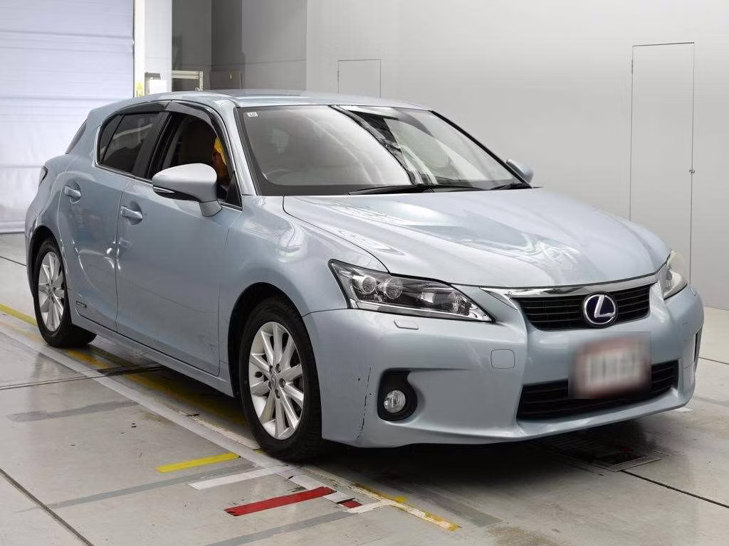 LEXUS CT200H