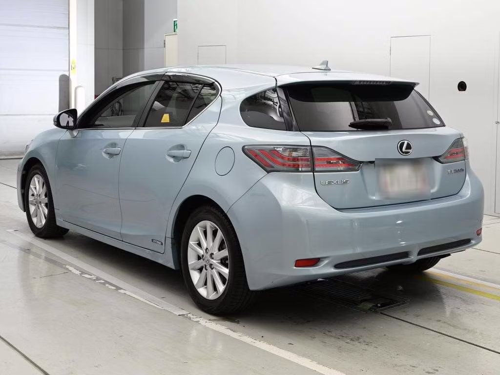 LEXUS CT200H