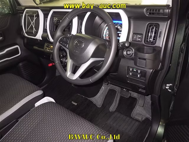 MAZDA FLAIR CROSSOVER