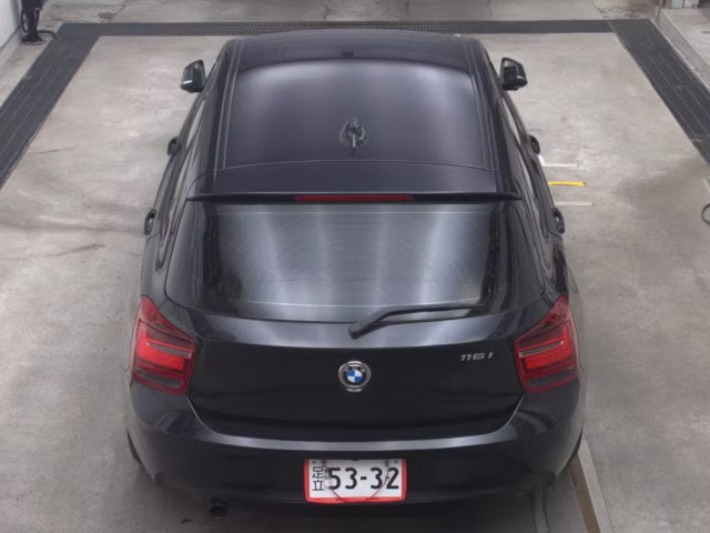 BMW 1-SERIES