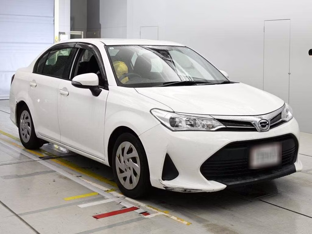 TOYOTA COROLLA AXIO