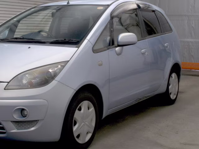 MITSUBISHI COLT PLUS