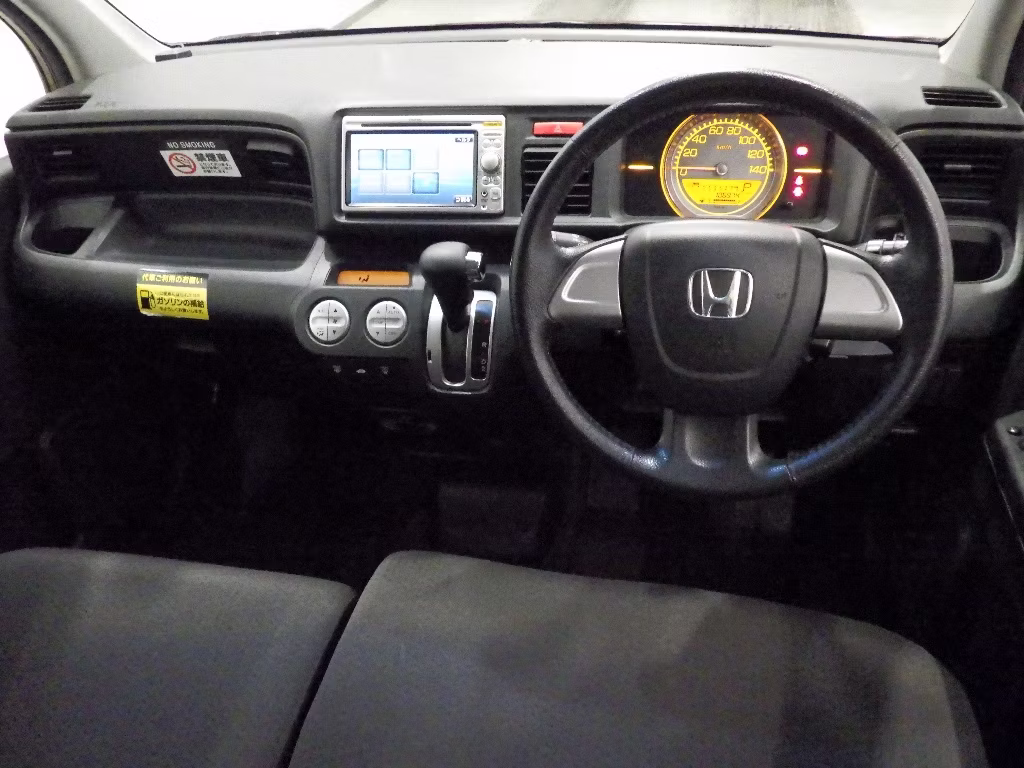 HONDA LIFE
