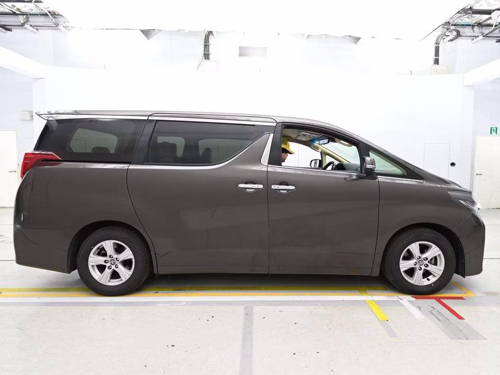 TOYOTA ALPHARD