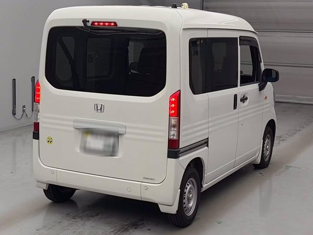 HONDA N-VAN