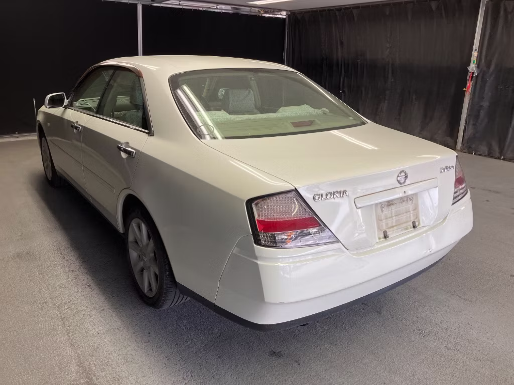NISSAN GLORIA