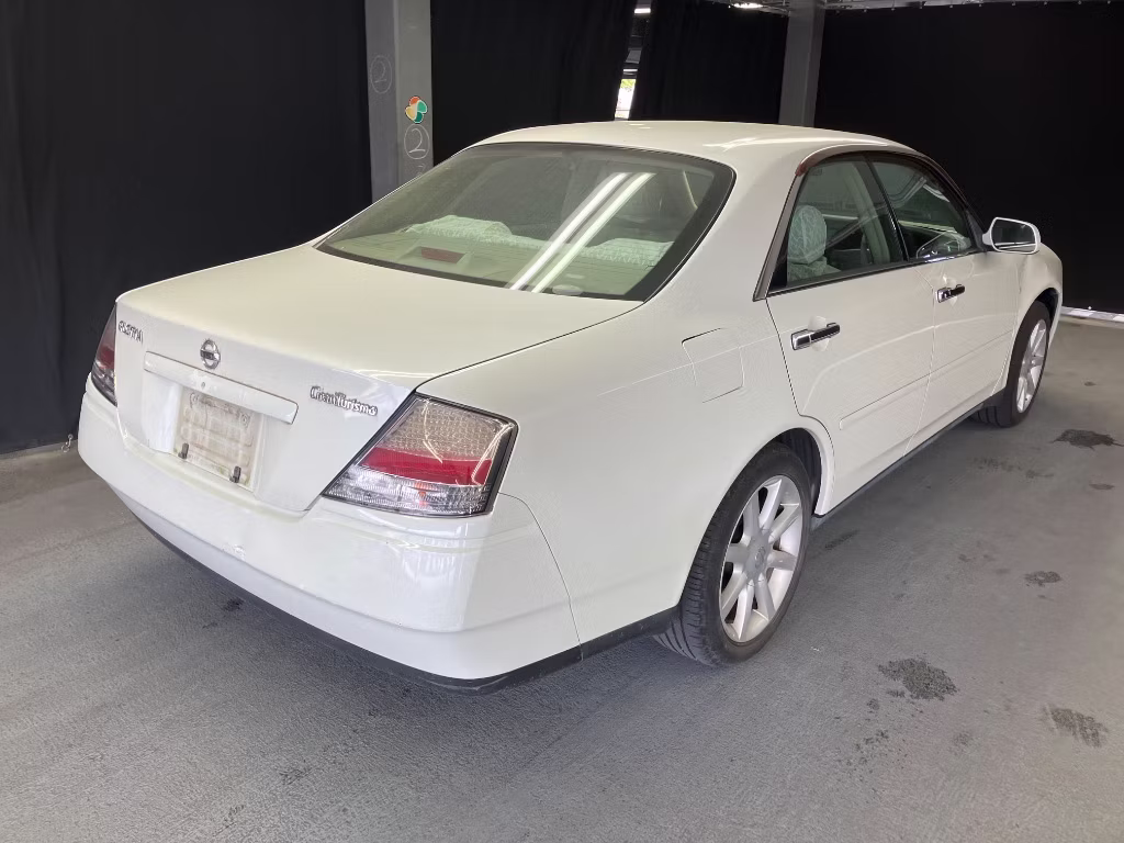 NISSAN GLORIA
