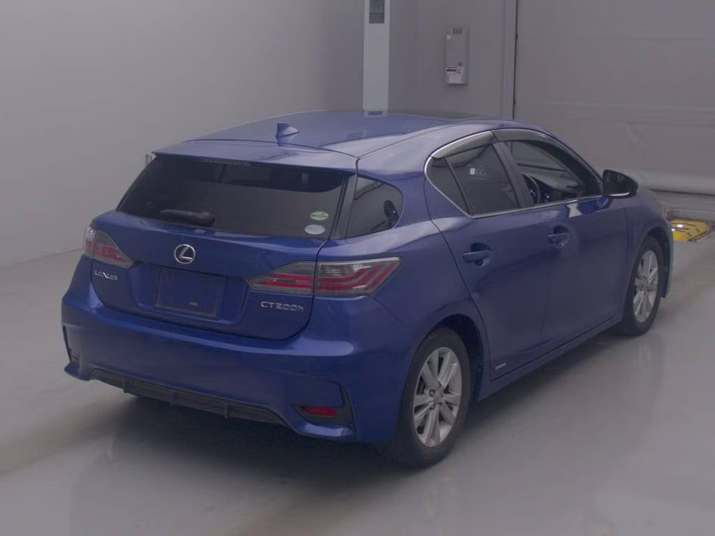 LEXUS CT200H