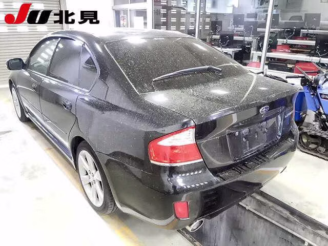 SUBARU LEGACY B4