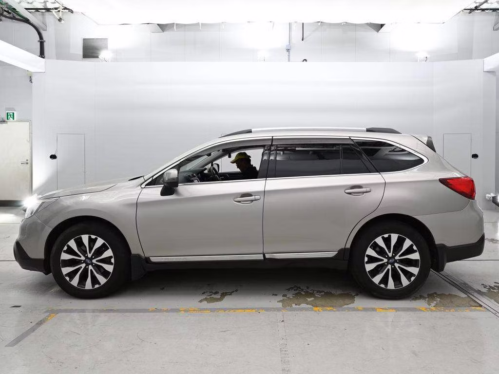SUBARU OUTBACK