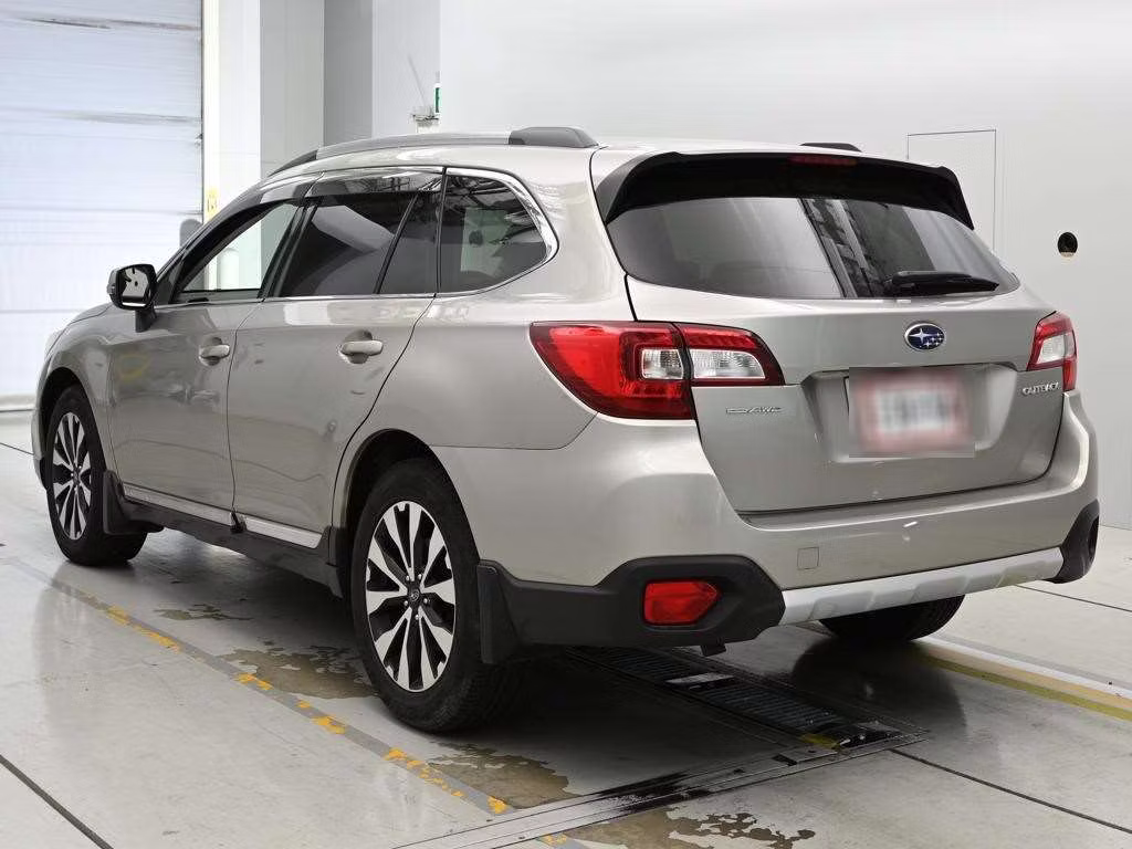 SUBARU OUTBACK