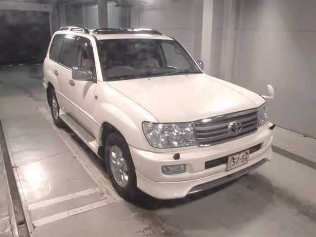 TOYOTA LAND CRUISER