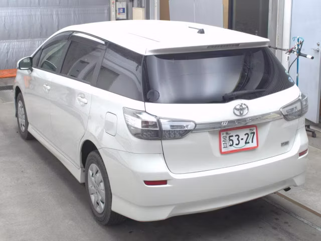TOYOTA WISH